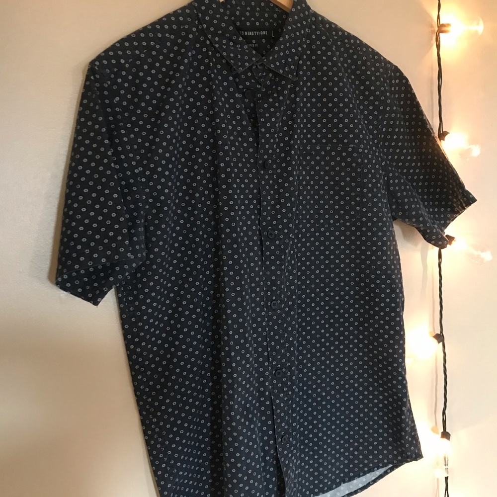 Button down size large